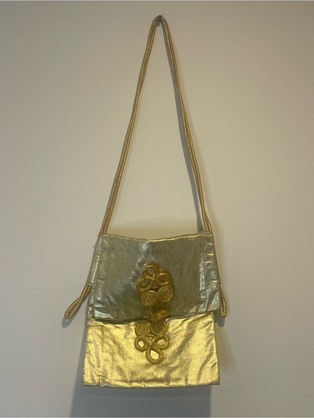Vintage Gold Metallic Floral Appliqué Shoulder Bag